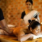 Ayurvéda - indická celotelová masáž